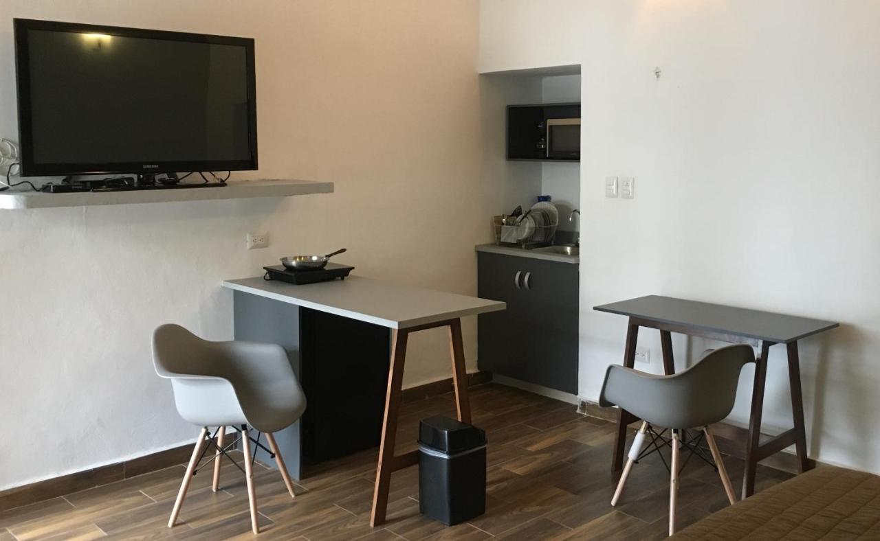 Suites del Sureste - Mérida Esterno foto